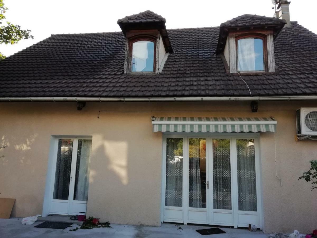 Chambres d'Hôtes Chez Marilou Aulnay-sous-Bois Exterior foto